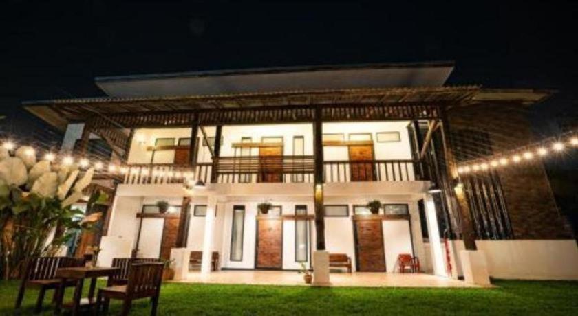 Croissant Hotel And Cafe Chiang Rai Exterior foto